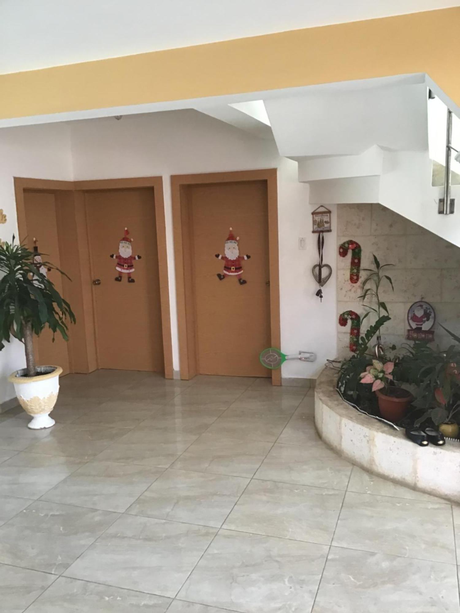 Villa Nilsa Бані Екстер'єр фото